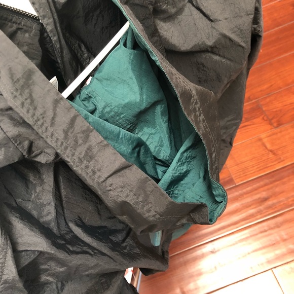 SOLD Vintage Nike Windbreaker - Picture 7 of 7